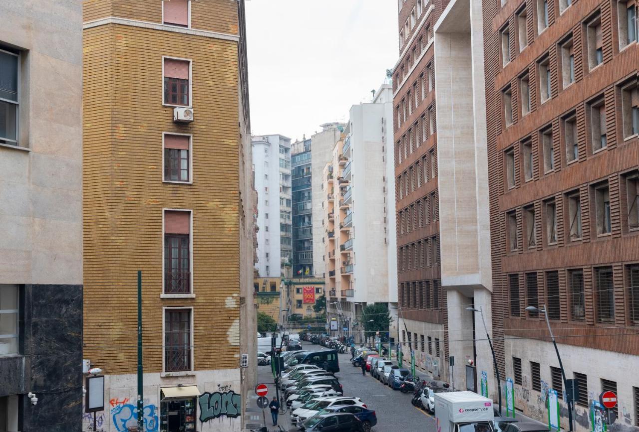 ホテル Toledo3 ナポリ エクステリア 写真